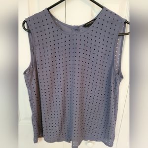 Banana Republic Women's Blue Gray Sleeveless blouse Size Medium